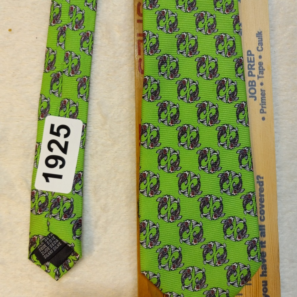 Cape Cod Neckwear Lime Green Pisces Koi Silk REPP Tie 59 x 3 Mens Tie - Picture 9 of 11